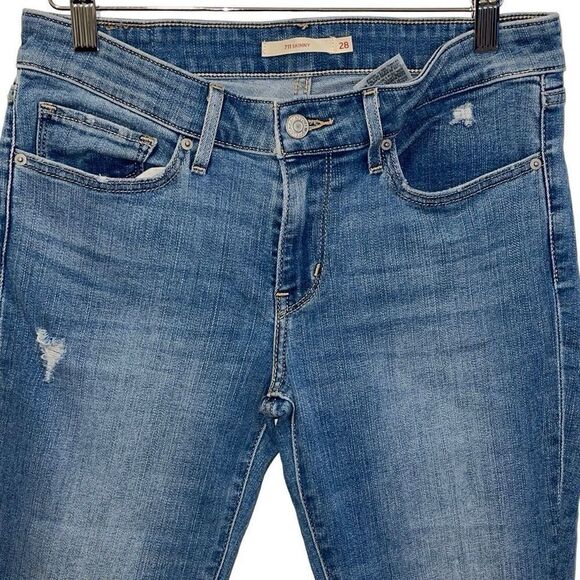 Levi’s 711 Skinny Cropped Denim Jeans Distressed Stretch  Medium Wash Size 28 - Picture 2 of 10